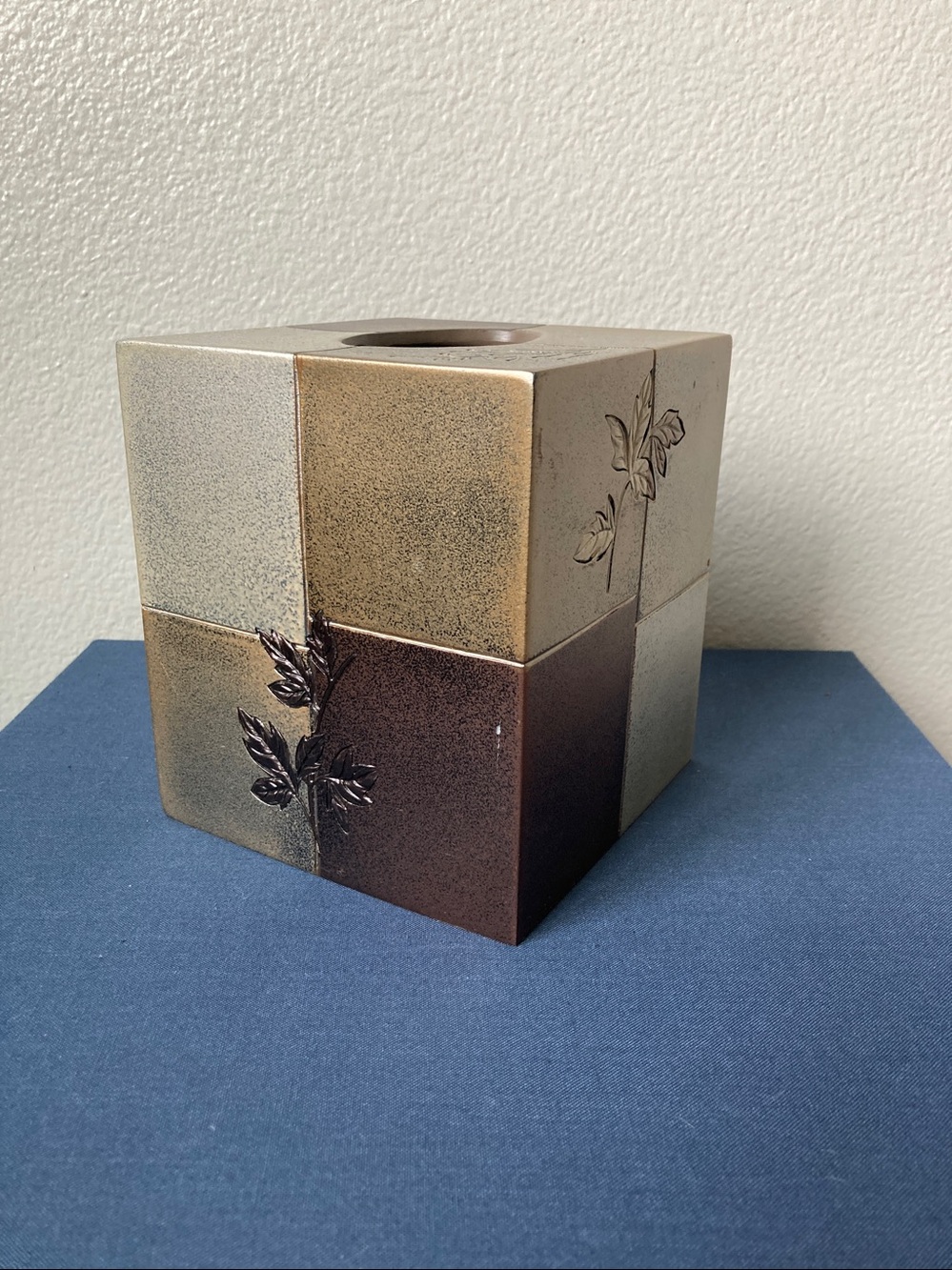 Croscill Home tissue Box cover Lancaster Leaf Motif Metallic Hand Painted